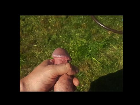 ❤️ Warm hottie laat haar pienk poesie naai en kom met 'n spuit in 'n somertuin ❤️❌ Anale pornografie by ons af.samoanalitika.ru ❌️